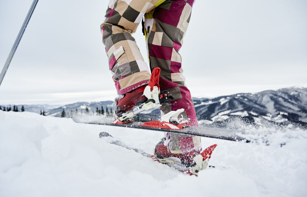 ski head - dynastar - marque de ski